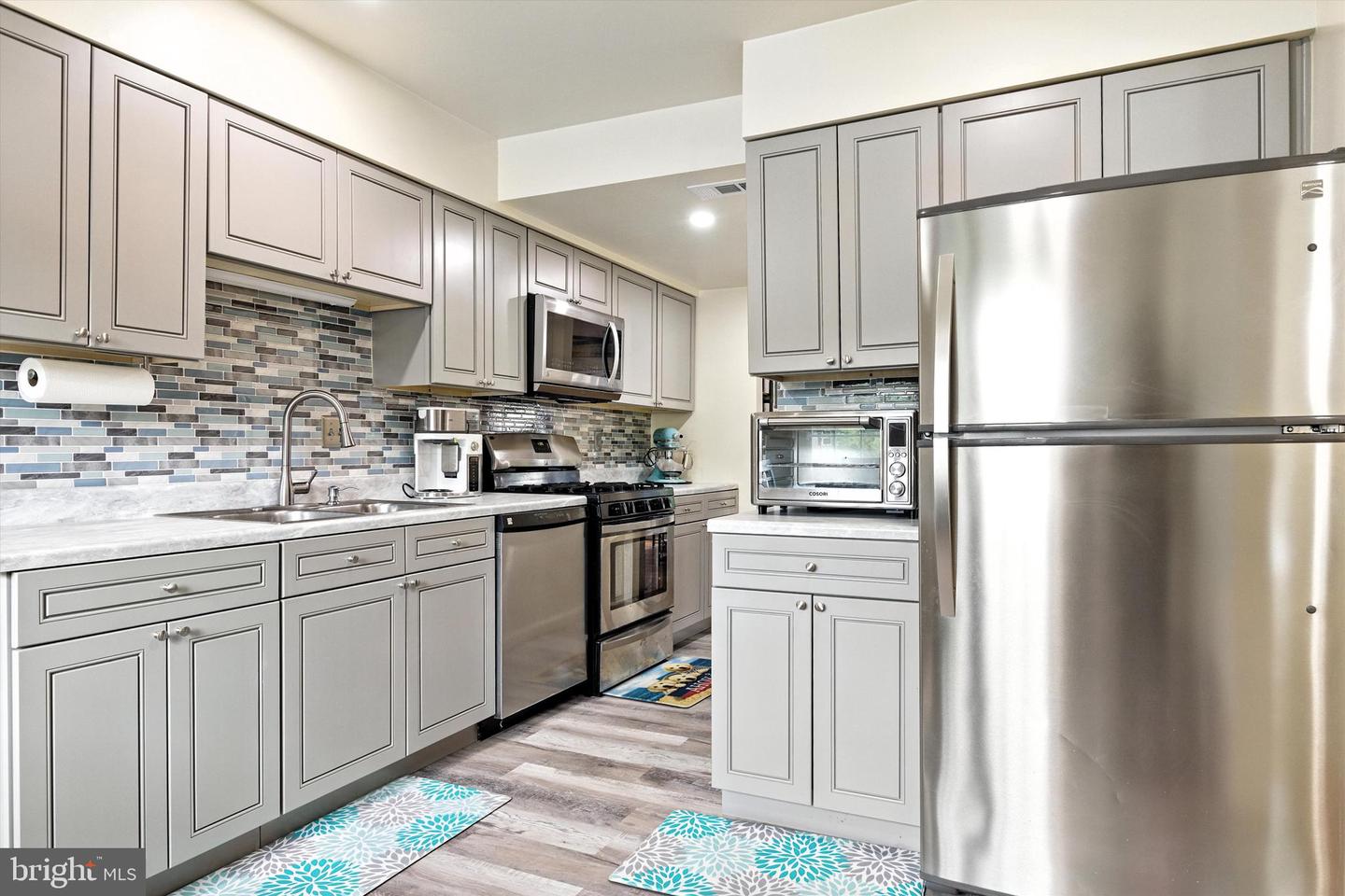 4388 ENSBROOK LN, WOODBRIDGE, Virginia 22193, 3 Bedrooms Bedrooms, 7 Rooms Rooms,2 BathroomsBathrooms,Residential,For sale,4388 ENSBROOK LN,VAPW2101028 MLS # VAPW2101028
