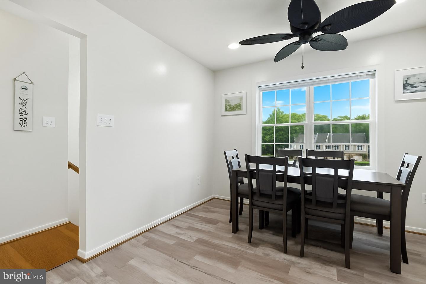4388 ENSBROOK LN, WOODBRIDGE, Virginia 22193, 3 Bedrooms Bedrooms, 7 Rooms Rooms,2 BathroomsBathrooms,Residential,For sale,4388 ENSBROOK LN,VAPW2101028 MLS # VAPW2101028