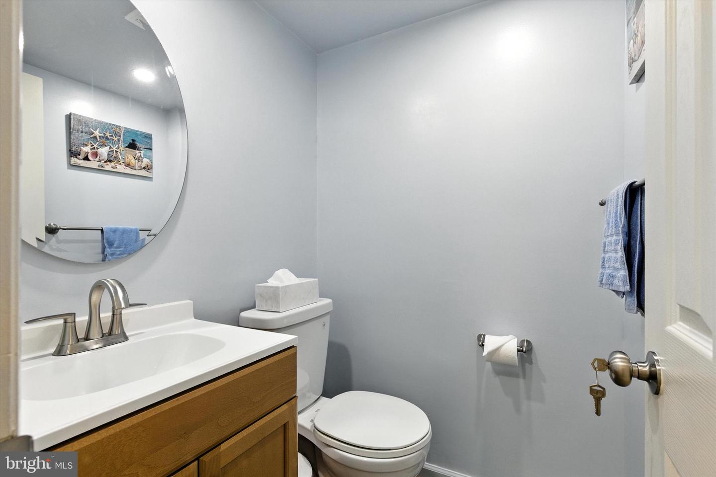 4388 ENSBROOK LN, WOODBRIDGE, Virginia 22193, 3 Bedrooms Bedrooms, 7 Rooms Rooms,2 BathroomsBathrooms,Residential,For sale,4388 ENSBROOK LN,VAPW2101028 MLS # VAPW2101028