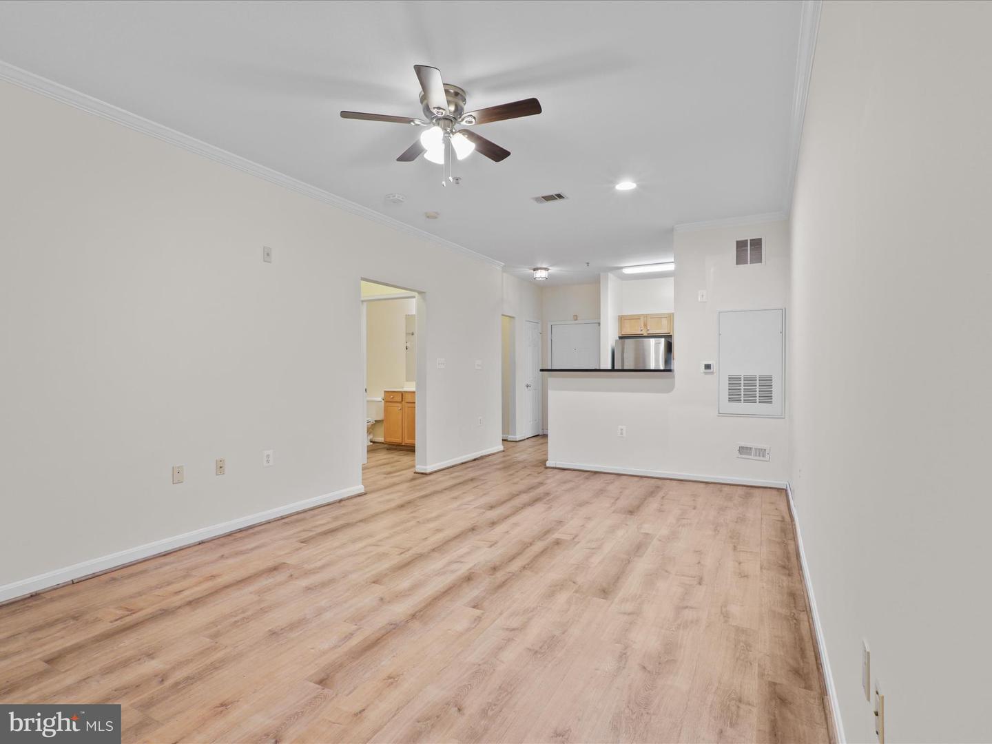 5126-A BRITTNEY ELYSE CIR #A, CENTREVILLE, Virginia 20120, 1 Bedroom Bedrooms, 2 Rooms Rooms,1 BathroomBathrooms,Residential,For sale,5126-A BRITTNEY ELYSE CIR #A,VAFX2260038 MLS # VAFX2260038 5126-A BRITTNEY ELYSE CIR #A, CENTREVILLE, Virginia 20120, 1 Bedroom Bedrooms, 2 Rooms Rooms,1 BathroomBathrooms,Residential,For sale,5126-A BRITTNEY ELYSE CIR #A,VAFX2260038 MLS # VAFX2260038