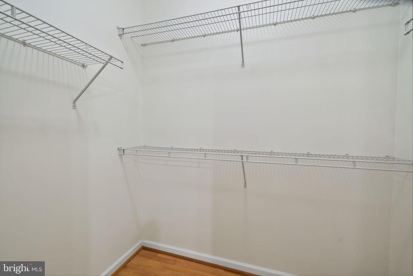 12148 GARDEN GROVE CIR #403, FAIRFAX, Virginia 22030, 2 Bedrooms Bedrooms, 4 Rooms Rooms,2 BathroomsBathrooms,Residential,For sale,12148 GARDEN GROVE CIR #403,VAFX2260072 MLS # VAFX2260072