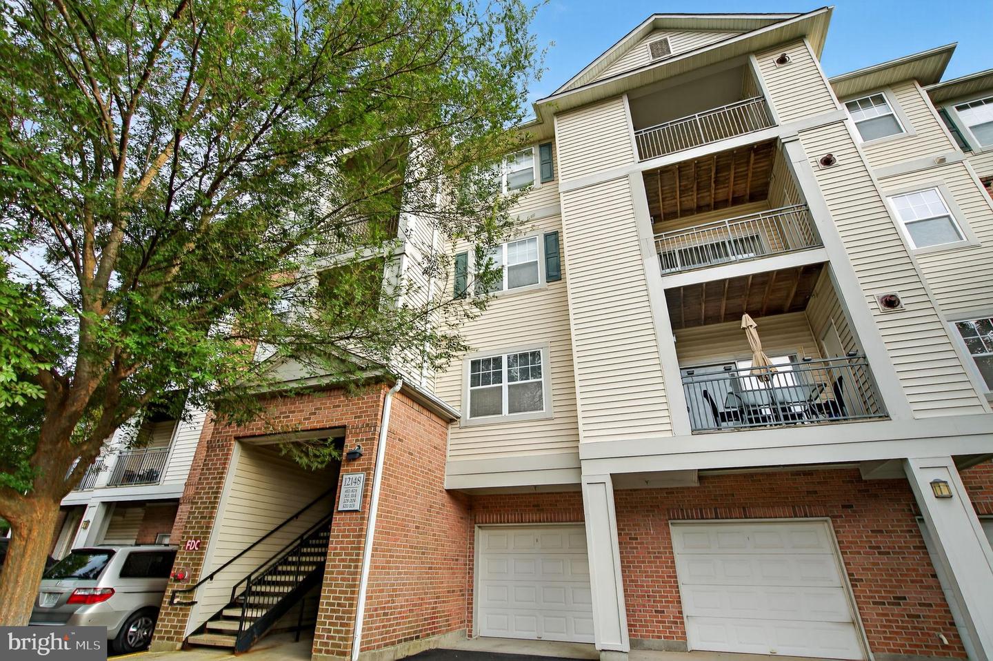 12148 GARDEN GROVE CIR #403, FAIRFAX, Virginia 22030, 2 Bedrooms Bedrooms, 4 Rooms Rooms,2 BathroomsBathrooms,Residential,For sale,12148 GARDEN GROVE CIR #403,VAFX2260072 MLS # VAFX2260072