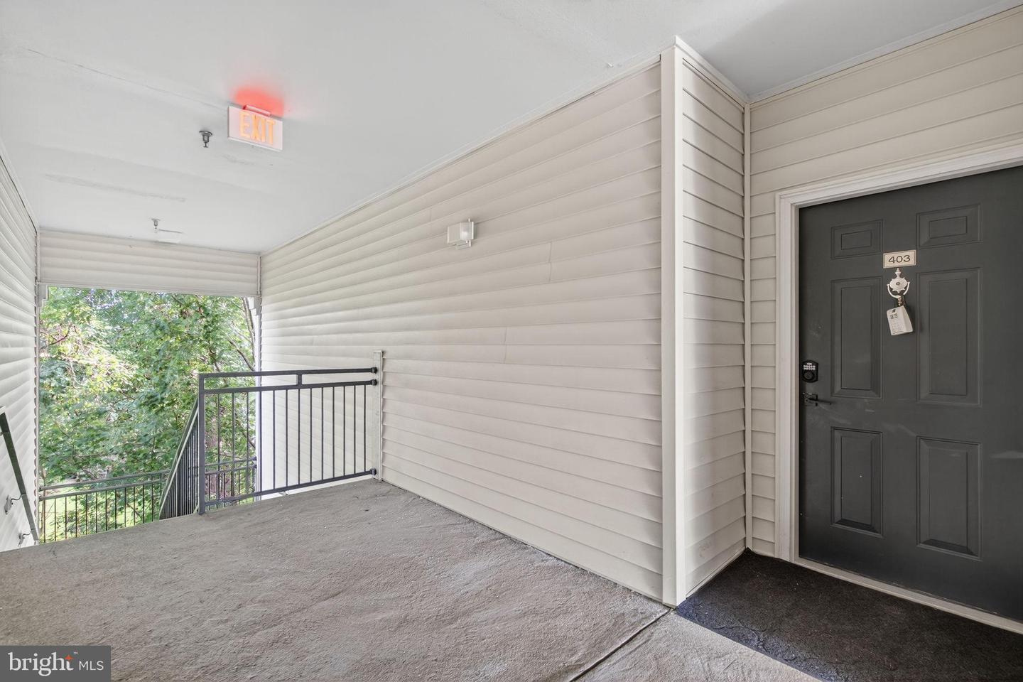 12148 GARDEN GROVE CIR #403, FAIRFAX, Virginia 22030, 2 Bedrooms Bedrooms, 4 Rooms Rooms,2 BathroomsBathrooms,Residential,For sale,12148 GARDEN GROVE CIR #403,VAFX2260072 MLS # VAFX2260072