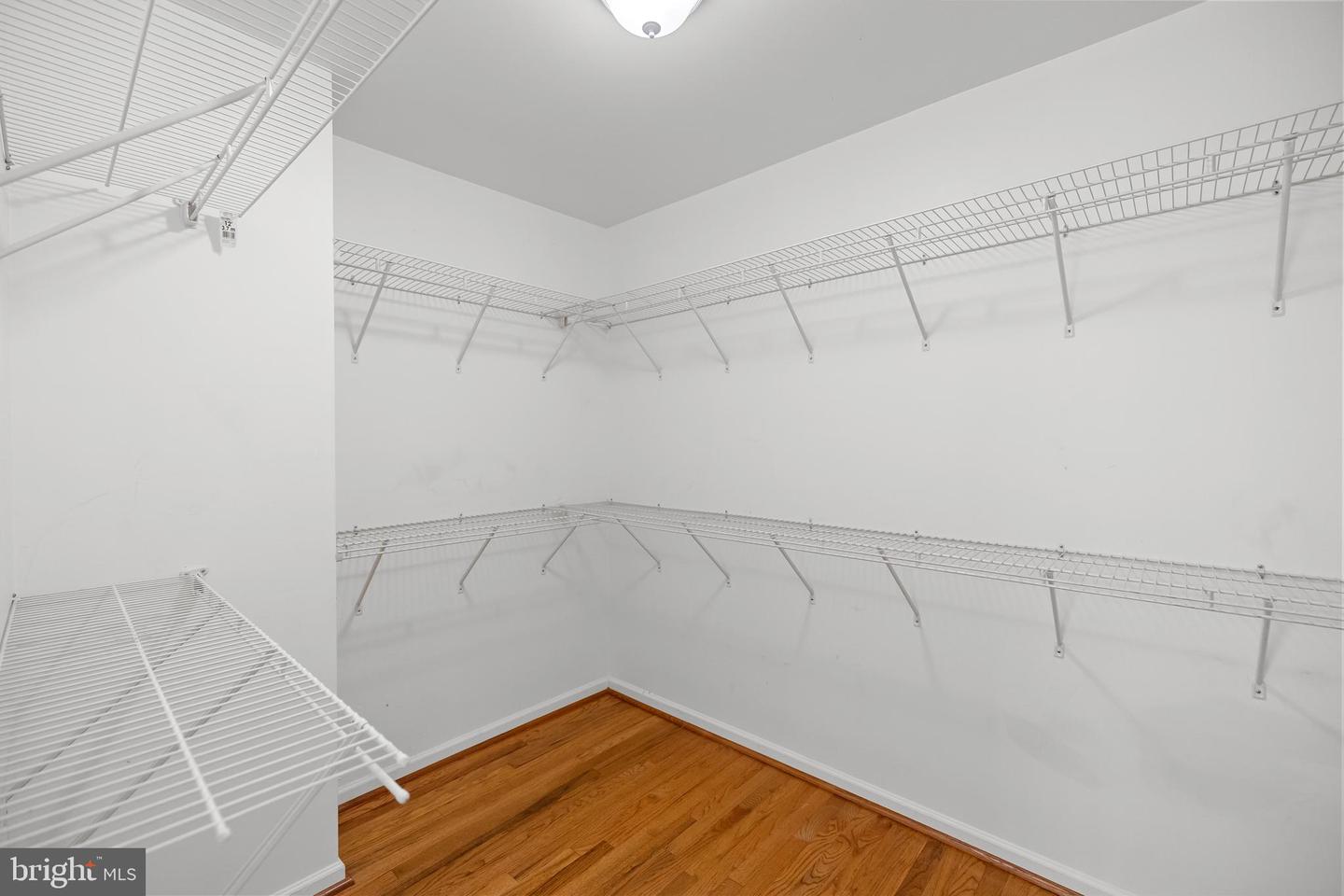42667 FREEDOM ST, CHANTILLY, Virginia 20152, 6 Bedrooms Bedrooms, ,5 BathroomsBathrooms,Residential,For sale,42667 FREEDOM ST,VALO2104200 MLS # VALO2104200