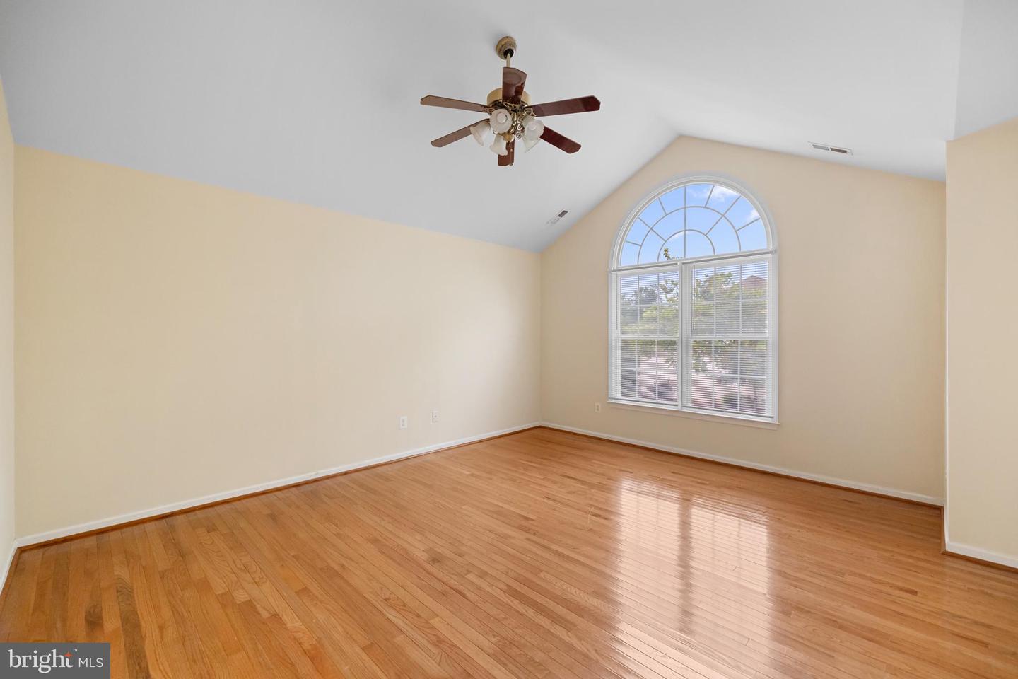 42667 FREEDOM ST, CHANTILLY, Virginia 20152, 6 Bedrooms Bedrooms, ,5 BathroomsBathrooms,Residential,For sale,42667 FREEDOM ST,VALO2104200 MLS # VALO2104200