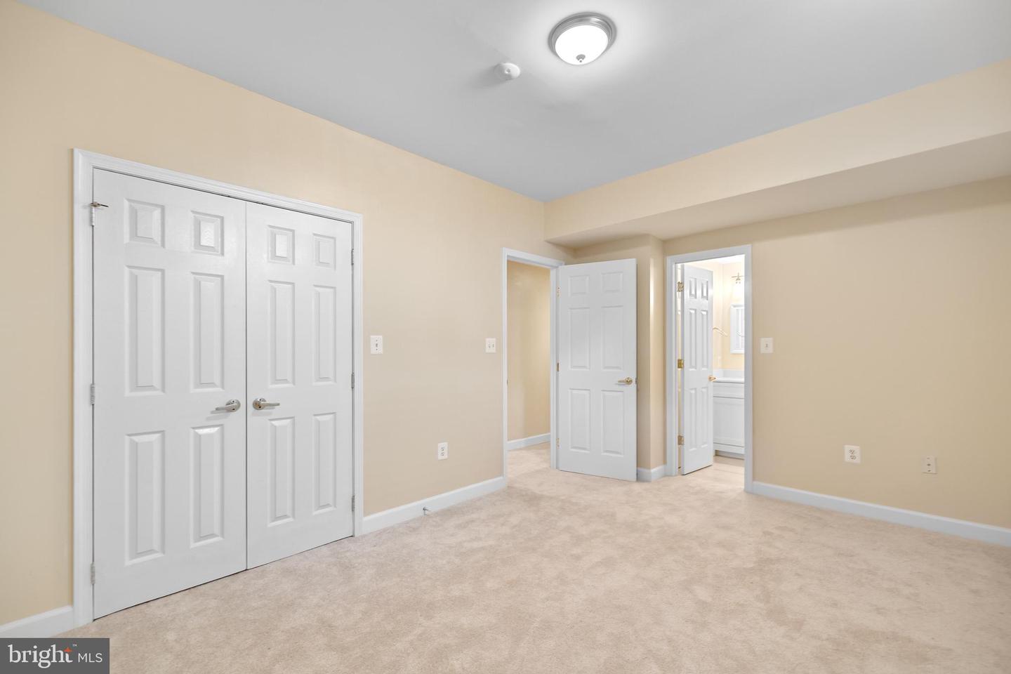 42667 FREEDOM ST, CHANTILLY, Virginia 20152, 6 Bedrooms Bedrooms, ,5 BathroomsBathrooms,Residential,For sale,42667 FREEDOM ST,VALO2104200 MLS # VALO2104200