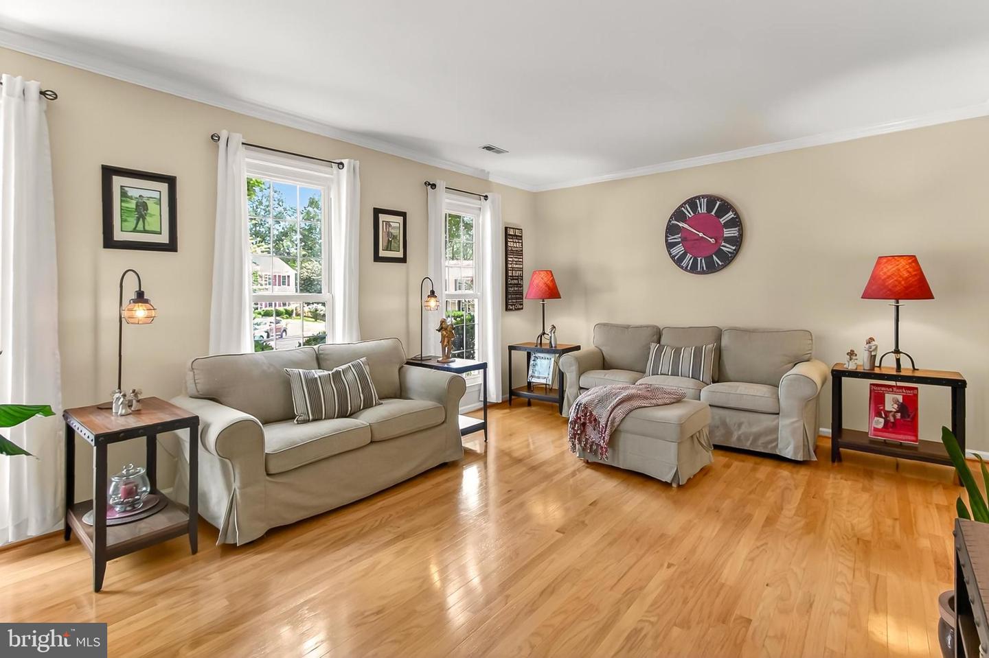 3466 GRAMBELL CT, WOODBRIDGE, Virginia 22192, 5 Bedrooms Bedrooms, 14 Rooms Rooms,2 BathroomsBathrooms,Residential,For sale,3466 GRAMBELL CT,VAPW2101090 MLS # VAPW2101090