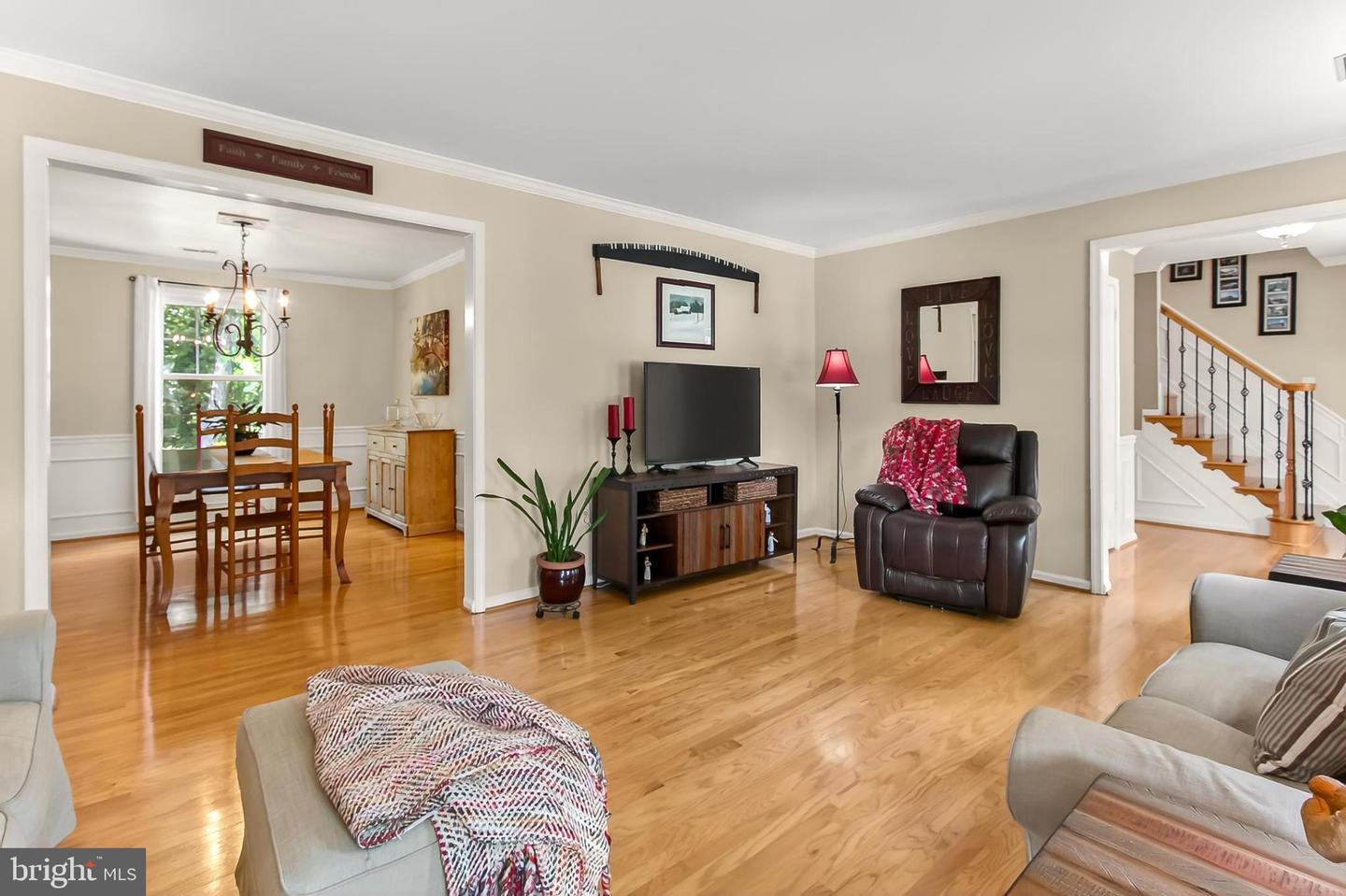 3466 GRAMBELL CT, WOODBRIDGE, Virginia 22192, 5 Bedrooms Bedrooms, 14 Rooms Rooms,2 BathroomsBathrooms,Residential,For sale,3466 GRAMBELL CT,VAPW2101090 MLS # VAPW2101090