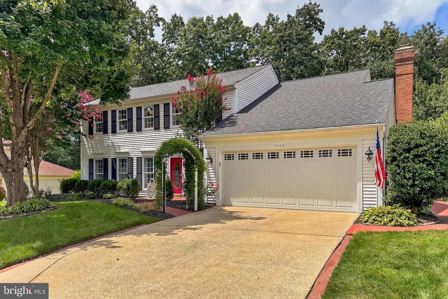 3466 GRAMBELL CT, WOODBRIDGE, Virginia 22192, 5 Bedrooms Bedrooms, 14 Rooms Rooms,2 BathroomsBathrooms,Residential,For sale,3466 GRAMBELL CT,VAPW2101090 MLS # VAPW2101090