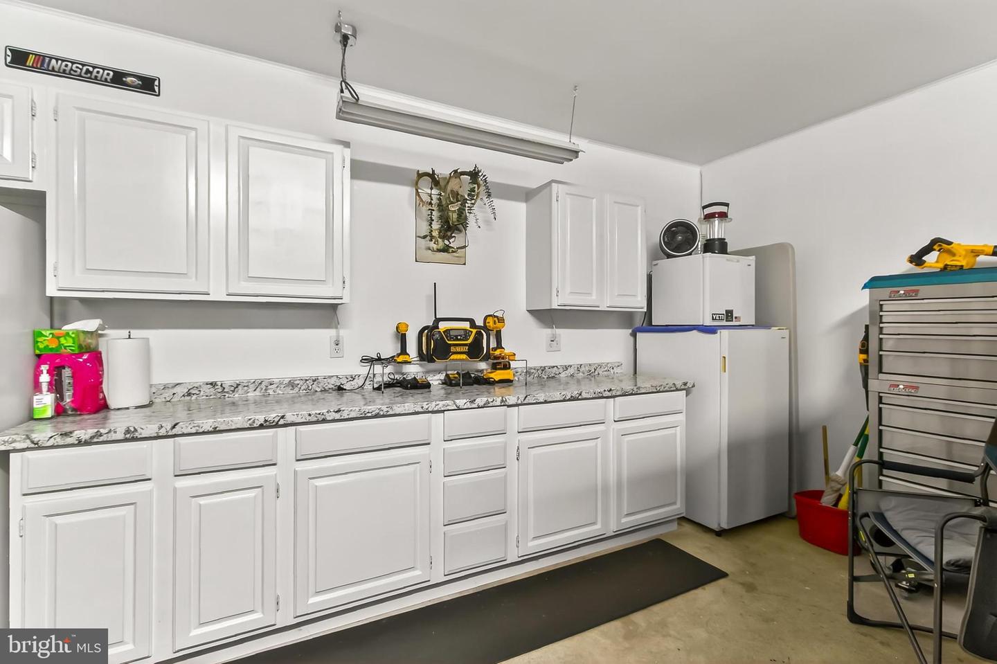 3466 GRAMBELL CT, WOODBRIDGE, Virginia 22192, 5 Bedrooms Bedrooms, 14 Rooms Rooms,2 BathroomsBathrooms,Residential,For sale,3466 GRAMBELL CT,VAPW2101090 MLS # VAPW2101090