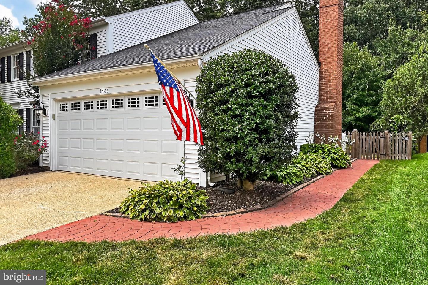 3466 GRAMBELL CT, WOODBRIDGE, Virginia 22192, 5 Bedrooms Bedrooms, 14 Rooms Rooms,2 BathroomsBathrooms,Residential,For sale,3466 GRAMBELL CT,VAPW2101090 MLS # VAPW2101090
