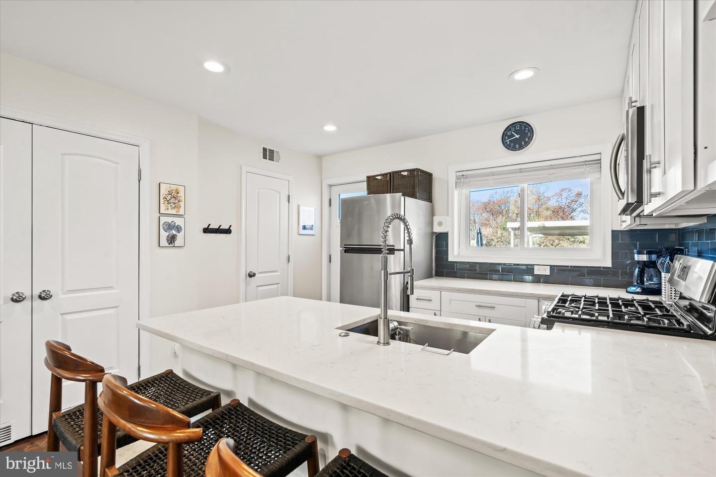 134 35TH ST NE, WASHINGTON, District Of Columbia 20019, 2 Bedrooms Bedrooms, ,1 BathroomBathrooms,Residential,For sale,134 35TH ST NE,DCDC2214376 MLS # DCDC2214376 134 35TH ST NE, WASHINGTON, District Of Columbia 20019, 2 Bedrooms Bedrooms, ,1 BathroomBathrooms,Residential,For sale,134 35TH ST NE,DCDC2214376 MLS # DCDC2214376