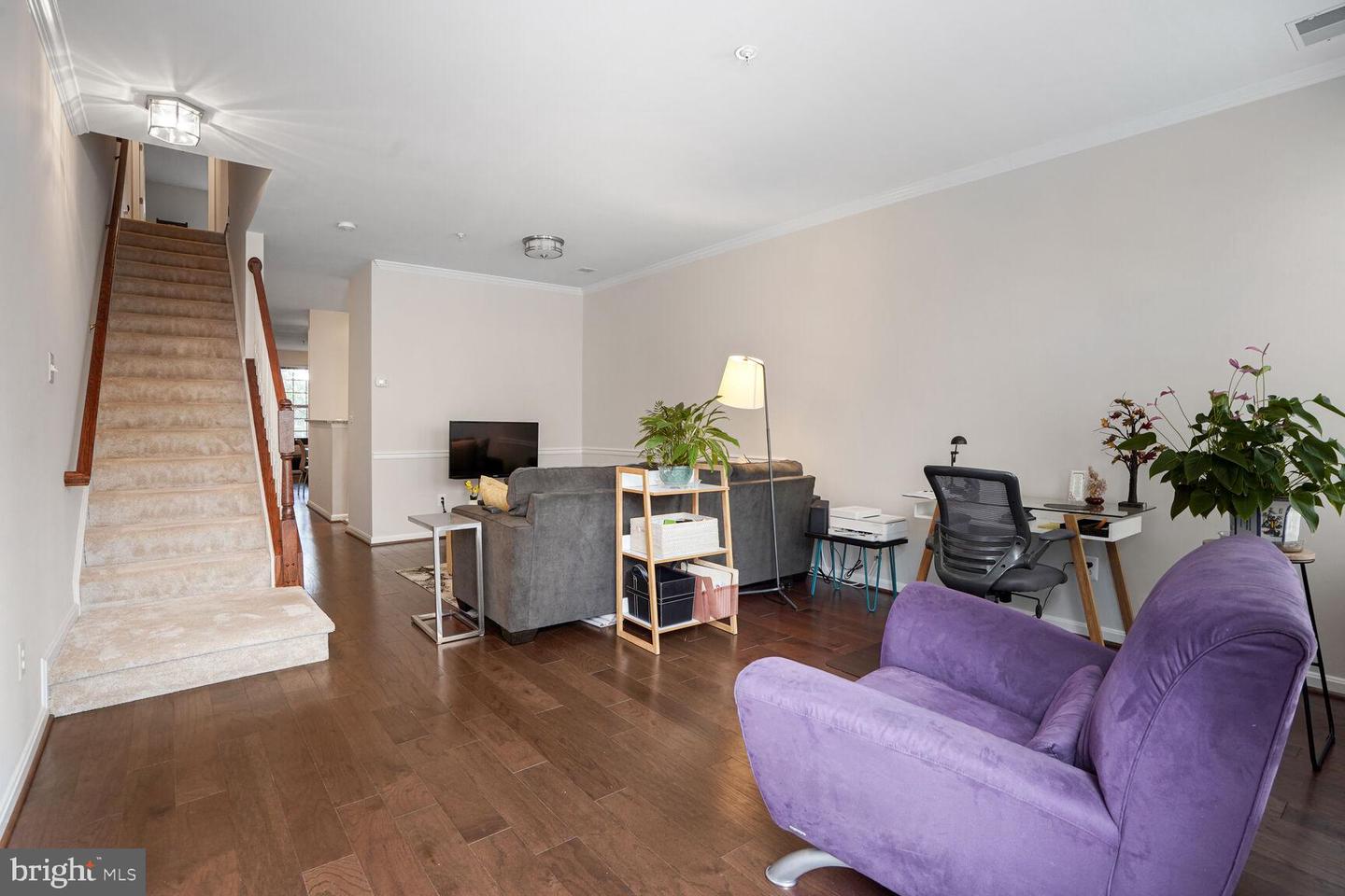 2663 MANHATTAN PL #111, VIENNA, Virginia 22180, 2 Bedrooms Bedrooms, ,2 BathroomsBathrooms,Residential,For sale,2663 MANHATTAN PL #111,VAFX2260282 MLS # VAFX2260282