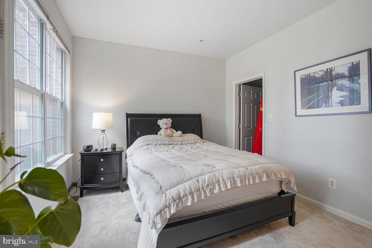 2663 MANHATTAN PL #111, VIENNA, Virginia 22180, 2 Bedrooms Bedrooms, ,2 BathroomsBathrooms,Residential,For sale,2663 MANHATTAN PL #111,VAFX2260282 MLS # VAFX2260282