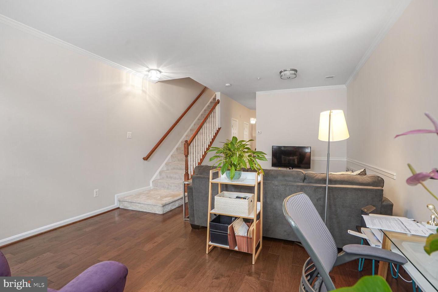 2663 MANHATTAN PL #111, VIENNA, Virginia 22180, 2 Bedrooms Bedrooms, ,2 BathroomsBathrooms,Residential,For sale,2663 MANHATTAN PL #111,VAFX2260282 MLS # VAFX2260282