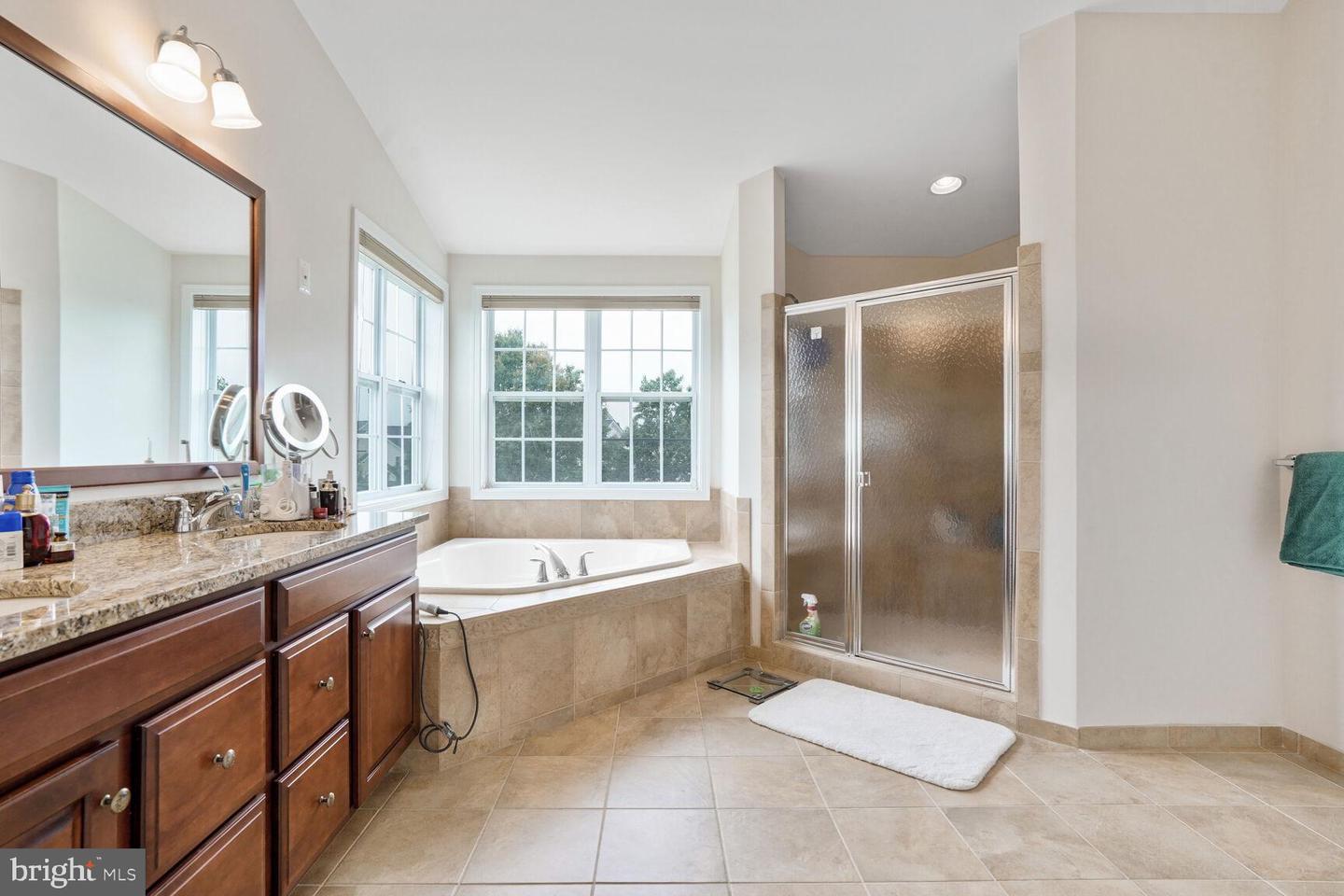 43179 MITCHAM SQ, ASHBURN, Virginia 20148, 3 Bedrooms Bedrooms, ,2 BathroomsBathrooms,Residential,For sale,43179 MITCHAM SQ,VALO2104256 MLS # VALO2104256