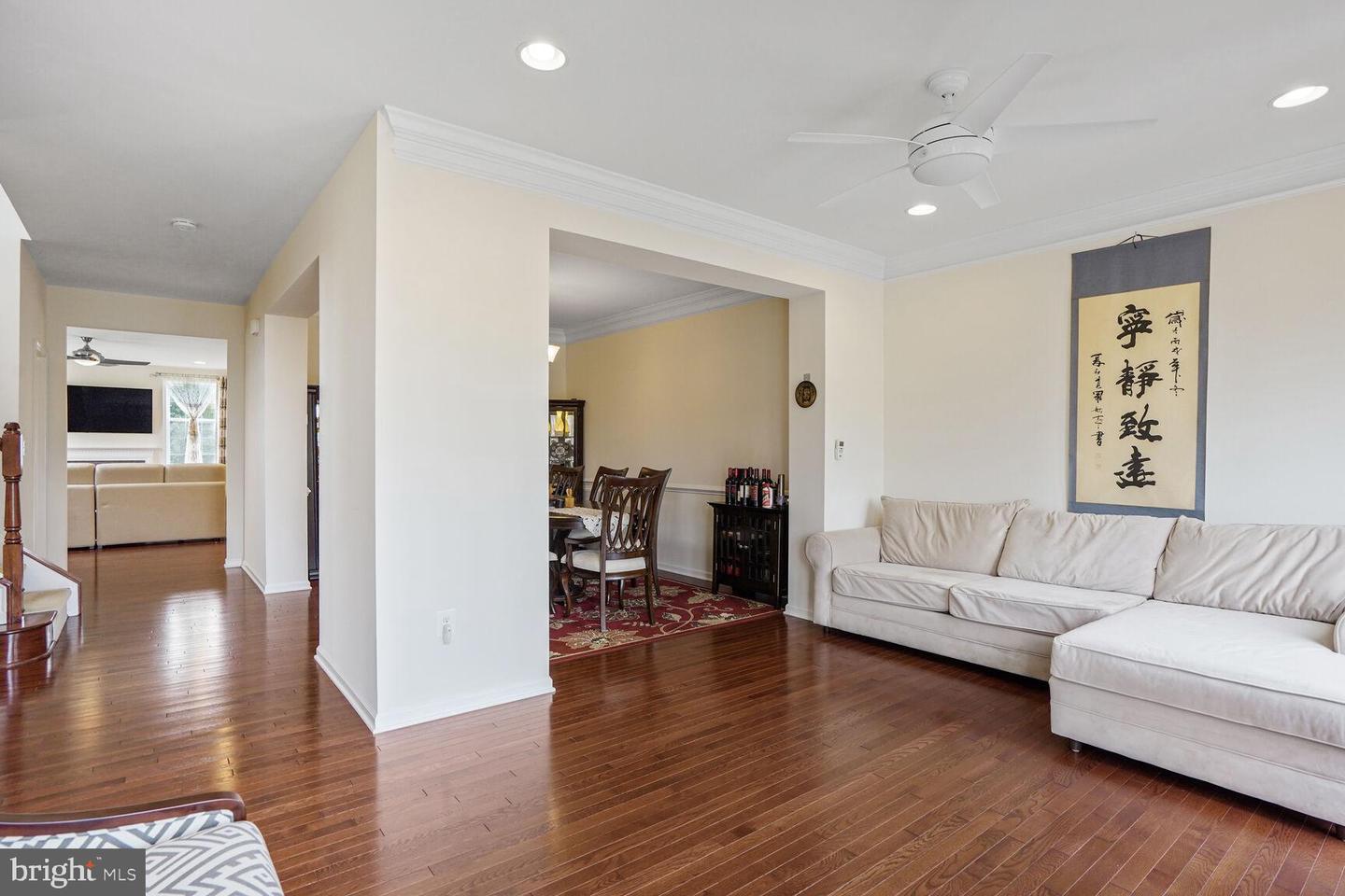 43179 MITCHAM SQ, ASHBURN, Virginia 20148, 3 Bedrooms Bedrooms, ,2 BathroomsBathrooms,Residential,For sale,43179 MITCHAM SQ,VALO2104256 MLS # VALO2104256