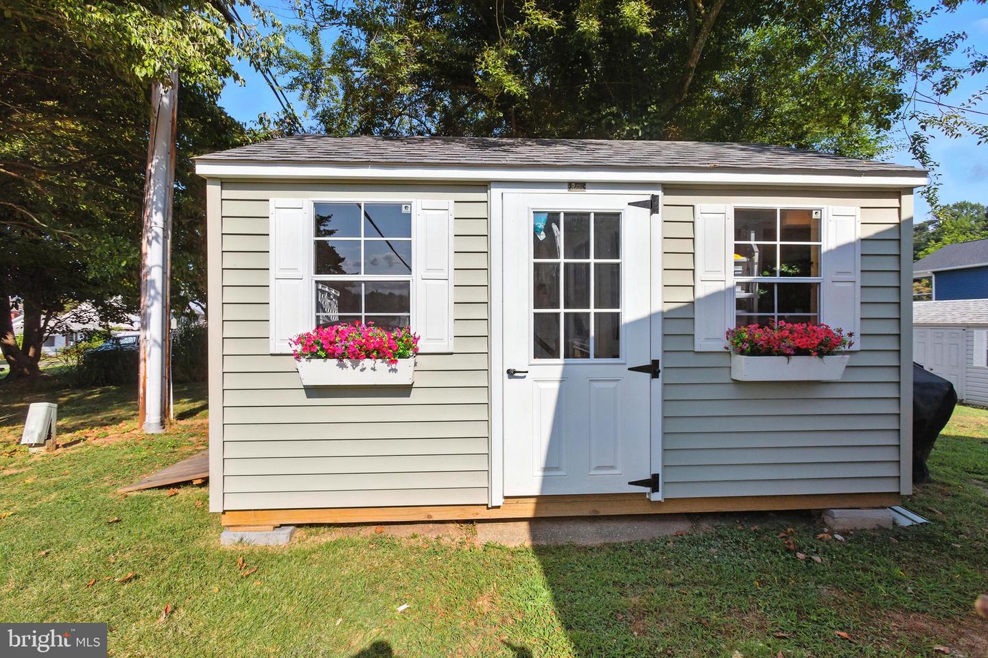 6137 1ST ST, KING GEORGE, Virginia 22485, 3 Bedrooms Bedrooms, 5 Rooms Rooms,1 BathroomBathrooms,Residential,For sale,6137 1ST ST,VAKG2006856 MLS # VAKG2006856