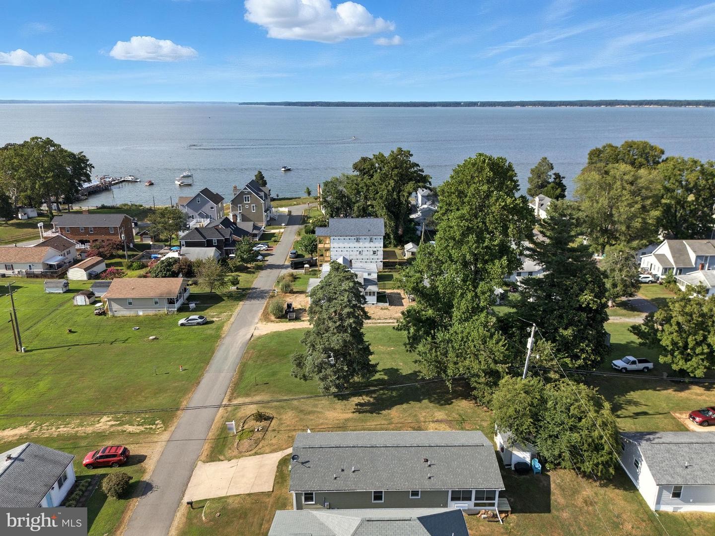 6137 1ST ST, KING GEORGE, Virginia 22485, 3 Bedrooms Bedrooms, 5 Rooms Rooms,1 BathroomBathrooms,Residential,For sale,6137 1ST ST,VAKG2006856 MLS # VAKG2006856