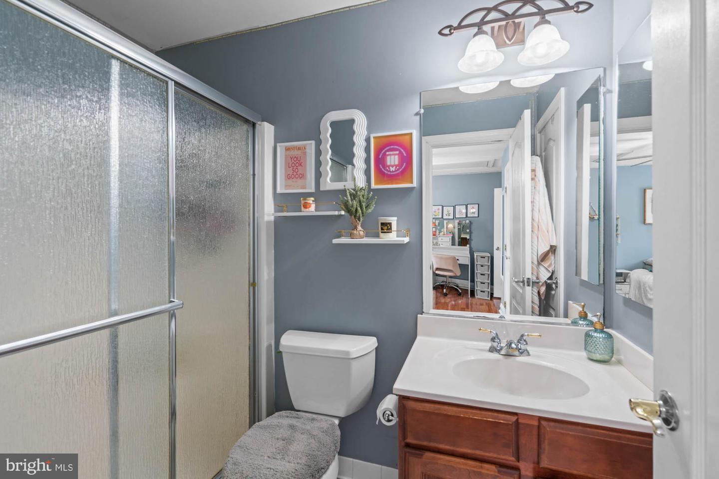 9163 OLD WATERLOO RD, WARRENTON, Virginia 20186, 5 Bedrooms Bedrooms, ,4 BathroomsBathrooms,Residential,For sale,9163 OLD WATERLOO RD,VAFQ2017884 MLS # VAFQ2017884