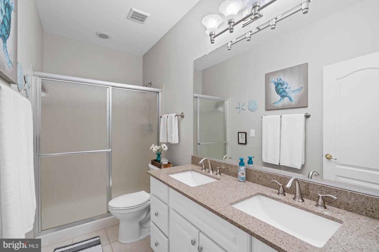 9163 OLD WATERLOO RD, WARRENTON, Virginia 20186, 5 Bedrooms Bedrooms, ,4 BathroomsBathrooms,Residential,For sale,9163 OLD WATERLOO RD,VAFQ2017884 MLS # VAFQ2017884
