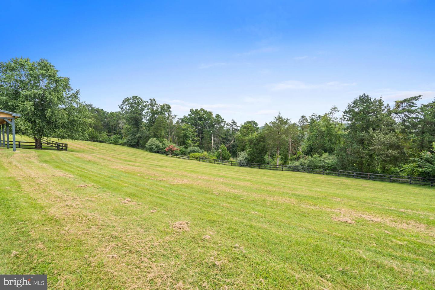 9163 OLD WATERLOO RD, WARRENTON, Virginia 20186, 5 Bedrooms Bedrooms, ,4 BathroomsBathrooms,Residential,For sale,9163 OLD WATERLOO RD,VAFQ2017884 MLS # VAFQ2017884