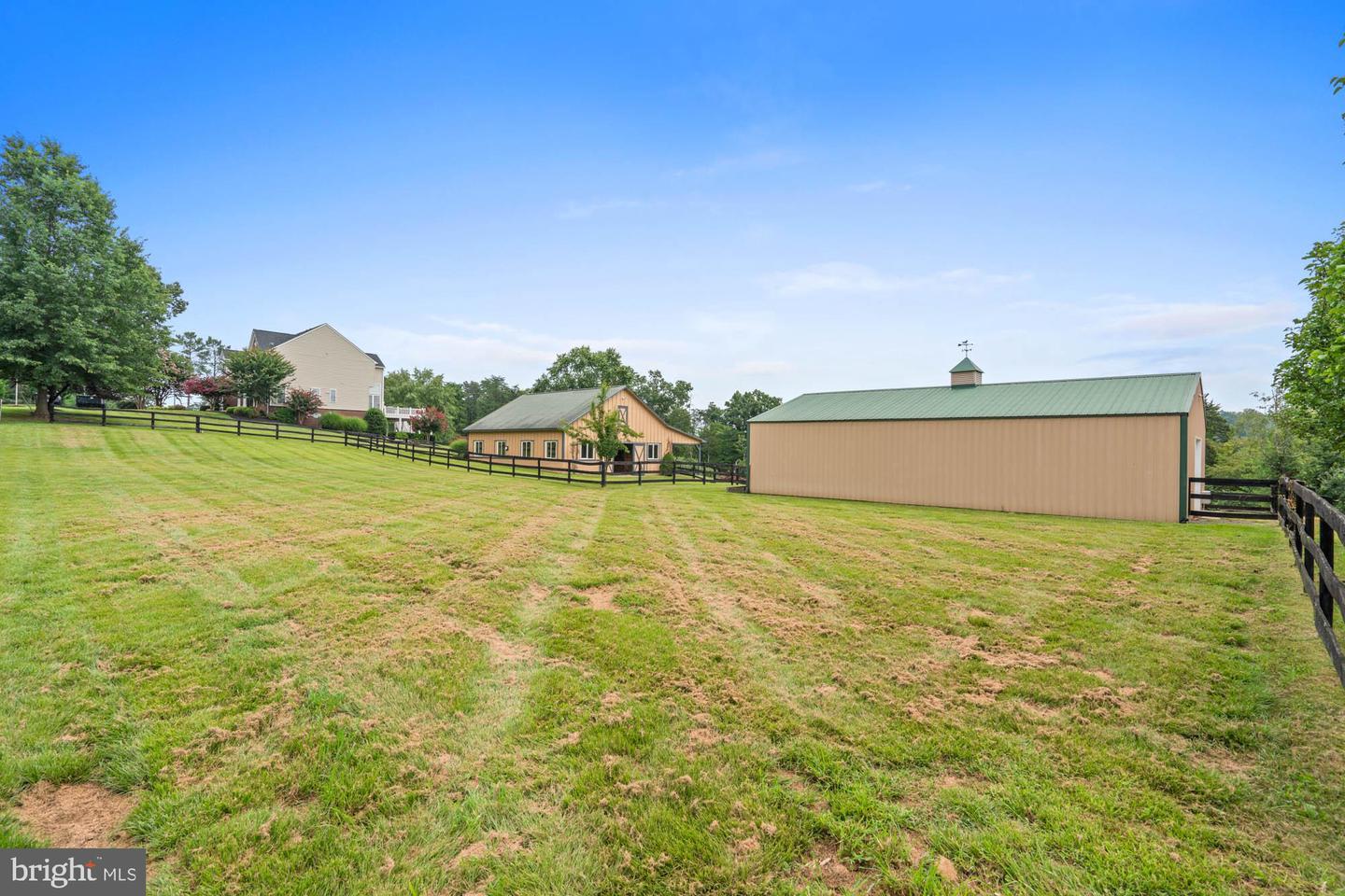 9163 OLD WATERLOO RD, WARRENTON, Virginia 20186, 5 Bedrooms Bedrooms, ,4 BathroomsBathrooms,Residential,For sale,9163 OLD WATERLOO RD,VAFQ2017884 MLS # VAFQ2017884