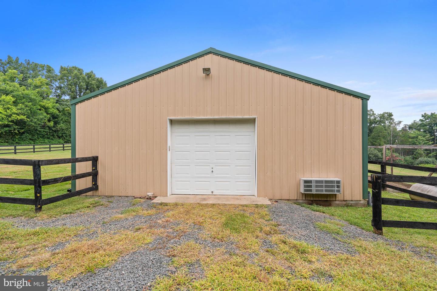 9163 OLD WATERLOO RD, WARRENTON, Virginia 20186, 5 Bedrooms Bedrooms, ,4 BathroomsBathrooms,Residential,For sale,9163 OLD WATERLOO RD,VAFQ2017884 MLS # VAFQ2017884