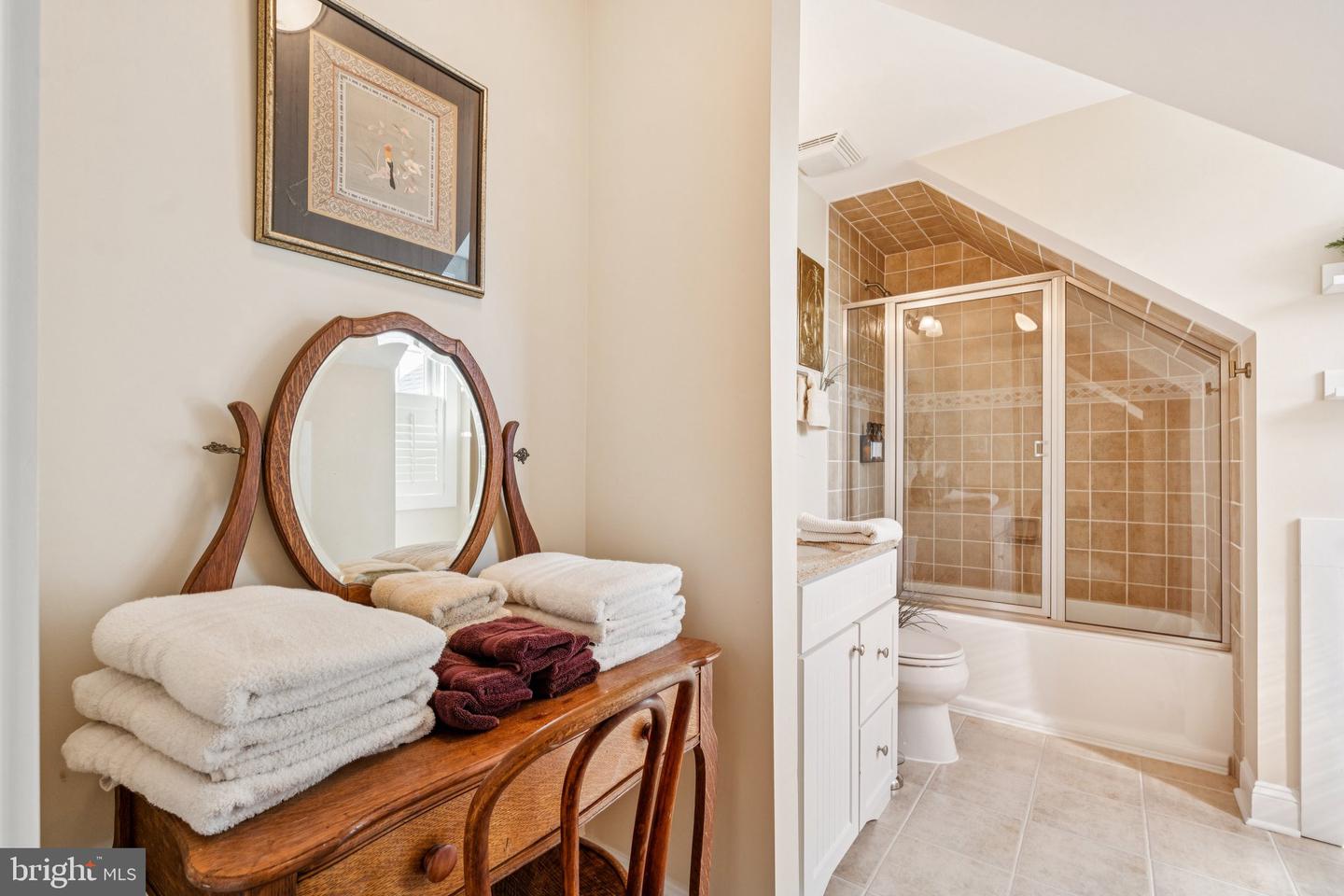710 BOYDS MILL LN, BENTONVILLE, Virginia 22610, 4 Bedrooms Bedrooms, ,4 BathroomsBathrooms,Residential,For sale,710 BOYDS MILL LN,VAWR2011940 MLS # VAWR2011940