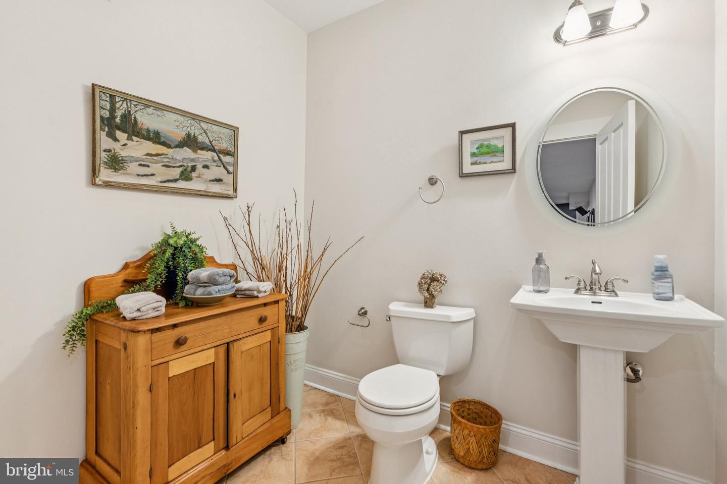 710 BOYDS MILL LN, BENTONVILLE, Virginia 22610, 4 Bedrooms Bedrooms, ,4 BathroomsBathrooms,Residential,For sale,710 BOYDS MILL LN,VAWR2011940 MLS # VAWR2011940