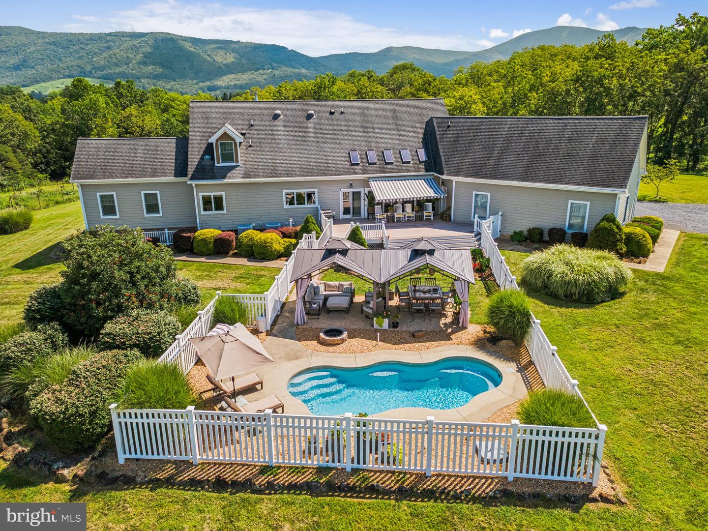 710 BOYDS MILL LN, BENTONVILLE, Virginia 22610, 4 Bedrooms Bedrooms, ,4 BathroomsBathrooms,Residential,For sale,710 BOYDS MILL LN,VAWR2011940 MLS # VAWR2011940
