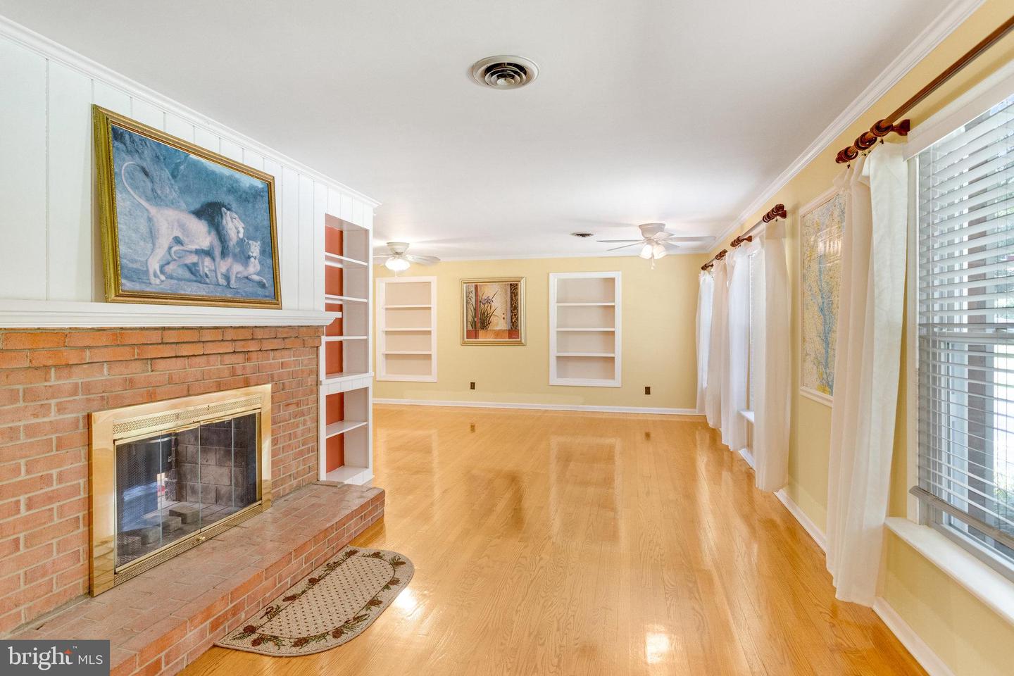 1423 FOREST LN, WOODBRIDGE, Virginia 22191, 3 Bedrooms Bedrooms, ,2 BathroomsBathrooms,Residential,For sale,1423 FOREST LN,VAPW2101302 MLS # VAPW2101302
