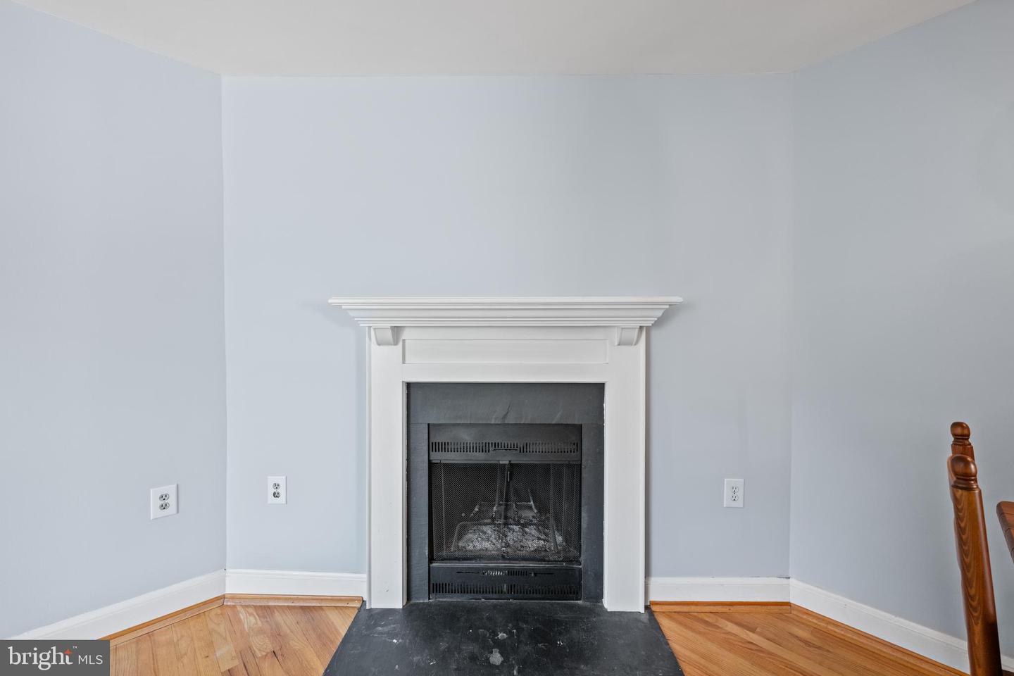 3819 DAVIS PL NW #4, WASHINGTON, District Of Columbia 20007, 1 Bedroom Bedrooms, ,1 BathroomBathrooms,Residential,For sale,3819 DAVIS PL NW #4,DCDC2214778 MLS # DCDC2214778