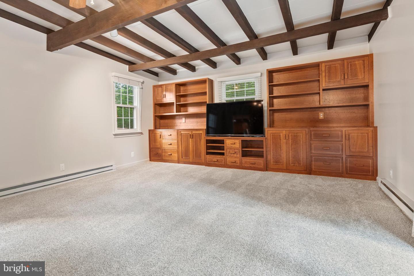 109 BATTERY LN, FREDERICKSBURG, Virginia 22408, 4 Bedrooms Bedrooms, ,2 BathroomsBathrooms,Residential,For sale,109 BATTERY LN,VASP2035424 MLS # VASP2035424