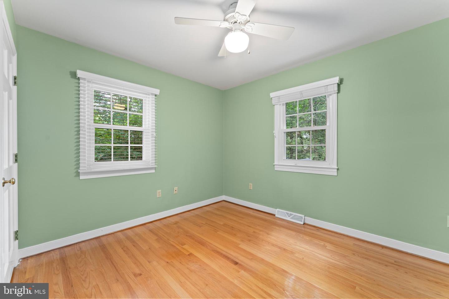 109 BATTERY LN, FREDERICKSBURG, Virginia 22408, 4 Bedrooms Bedrooms, ,2 BathroomsBathrooms,Residential,For sale,109 BATTERY LN,VASP2035424 MLS # VASP2035424