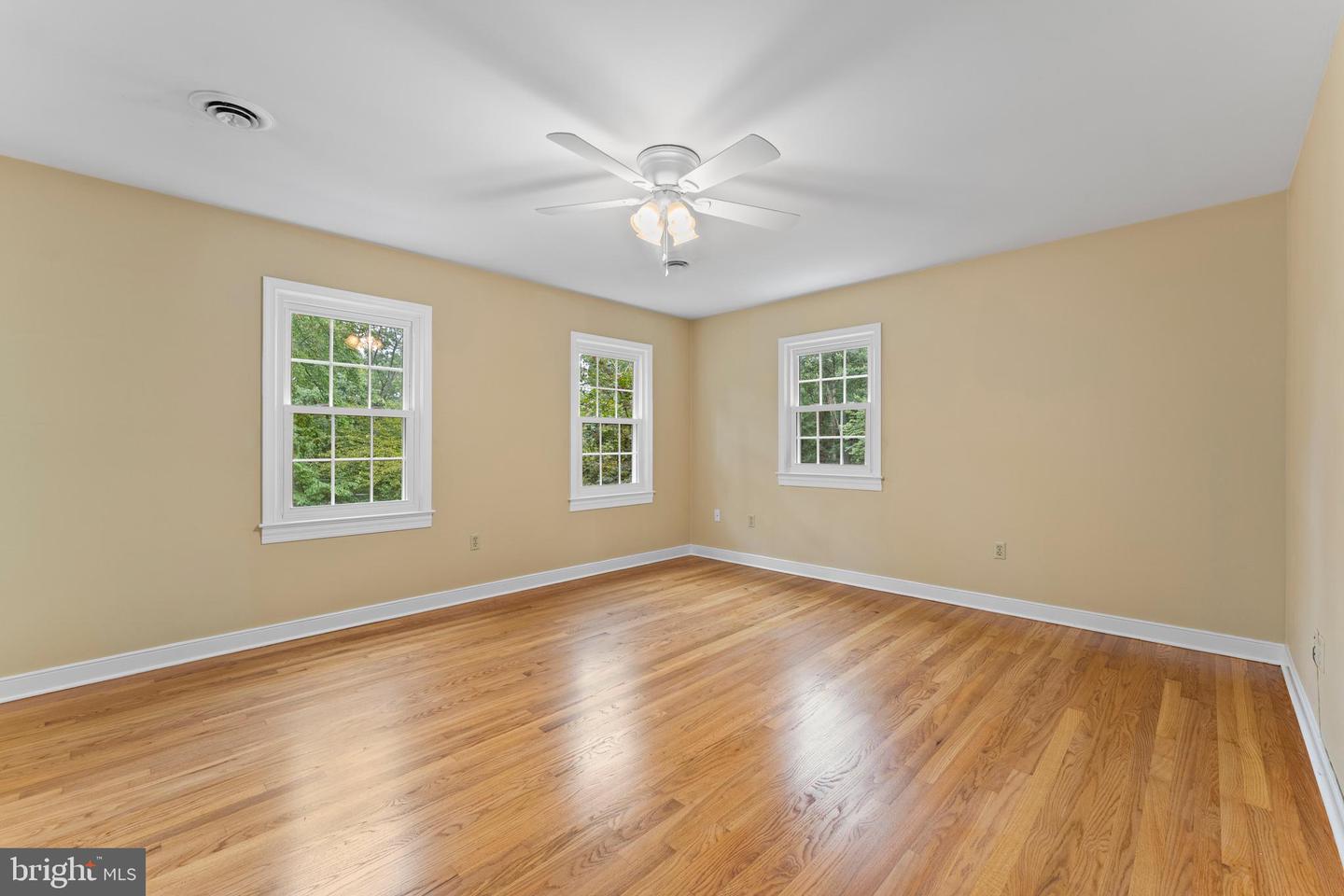 109 BATTERY LN, FREDERICKSBURG, Virginia 22408, 4 Bedrooms Bedrooms, ,2 BathroomsBathrooms,Residential,For sale,109 BATTERY LN,VASP2035424 MLS # VASP2035424