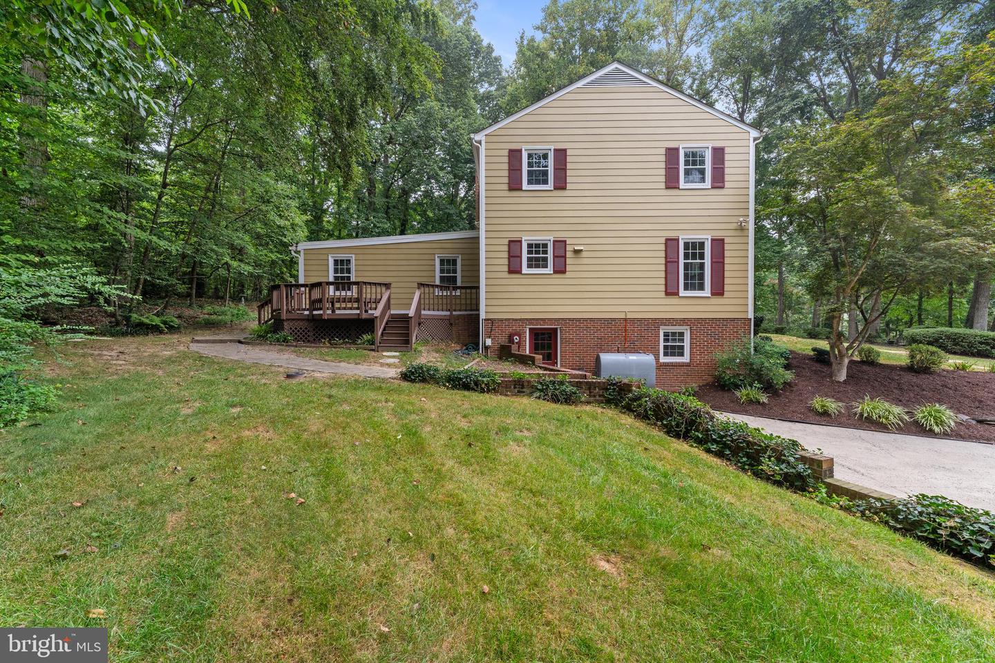 109 BATTERY LN, FREDERICKSBURG, Virginia 22408, 4 Bedrooms Bedrooms, ,2 BathroomsBathrooms,Residential,For sale,109 BATTERY LN,VASP2035424 MLS # VASP2035424