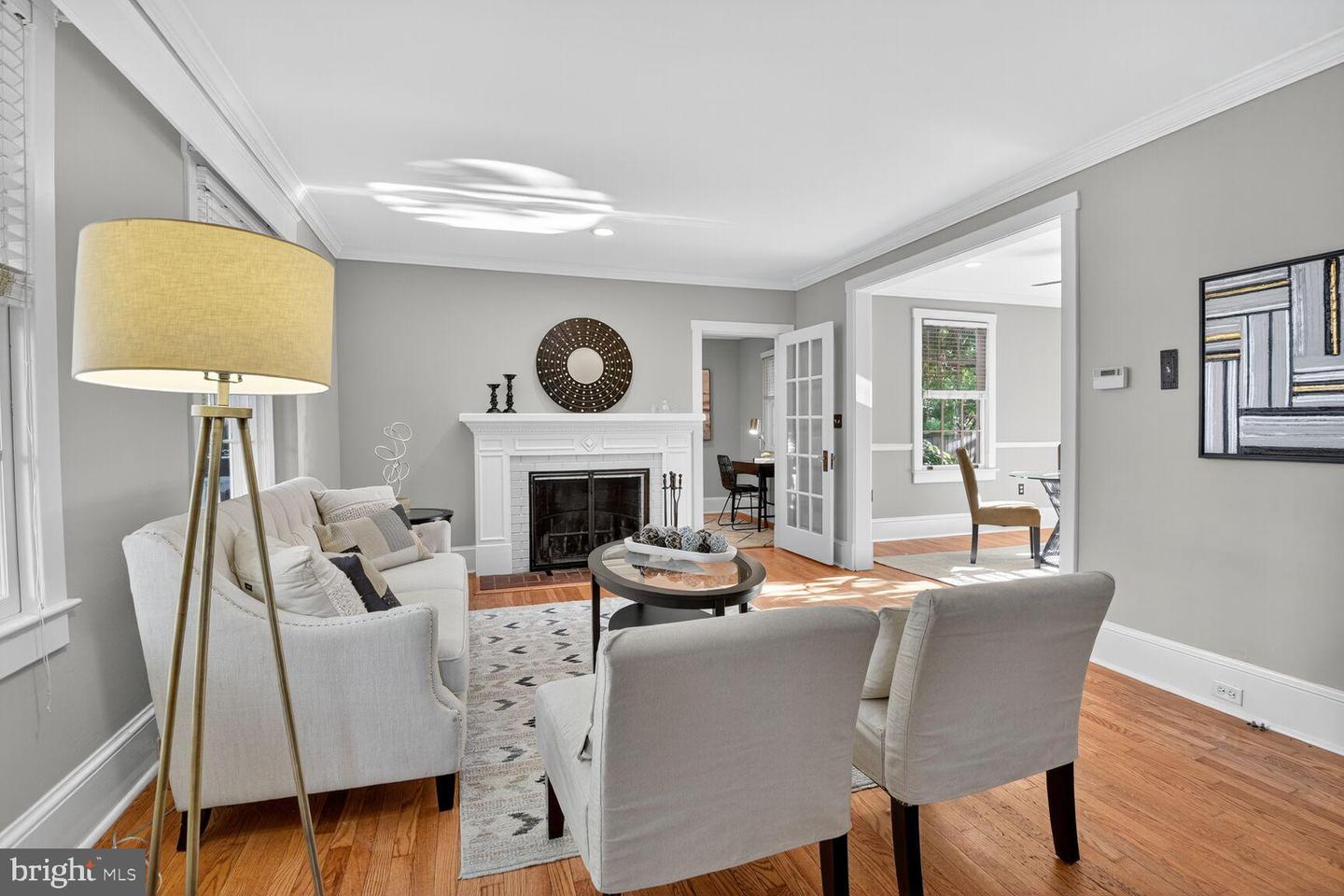 802 N DANIEL ST, ARLINGTON, Virginia 22201, 3 Bedrooms Bedrooms, 9 Rooms Rooms,2 BathroomsBathrooms,Residential,For sale,802 N DANIEL ST,VAAR2062220 MLS # VAAR2062220