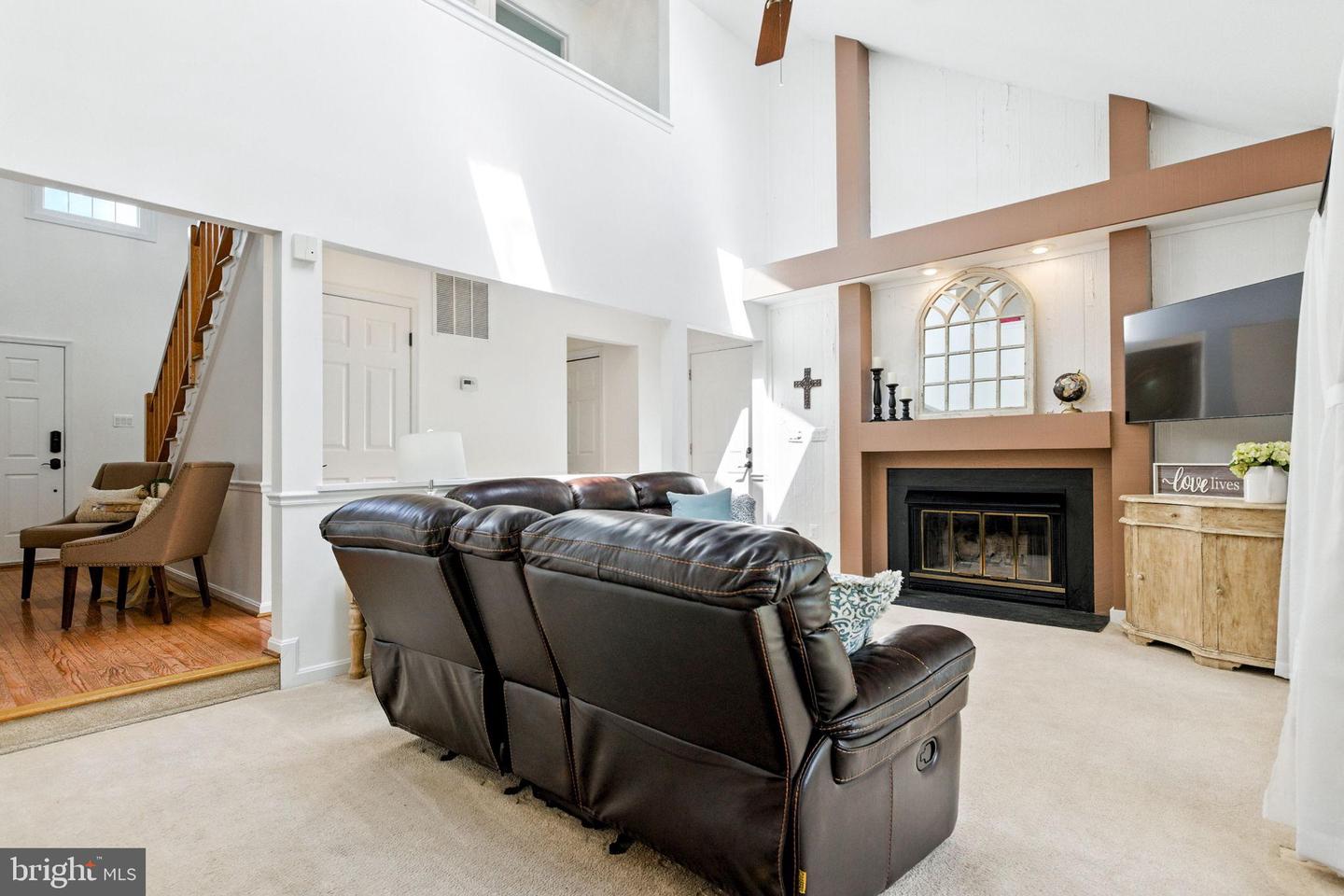 21165 HAYSHIRE CT, ASHBURN, Virginia 20147, 4 Bedrooms Bedrooms, 11 Rooms Rooms,2 BathroomsBathrooms,Residential,For sale,21165 HAYSHIRE CT,VALO2104468 MLS # VALO2104468