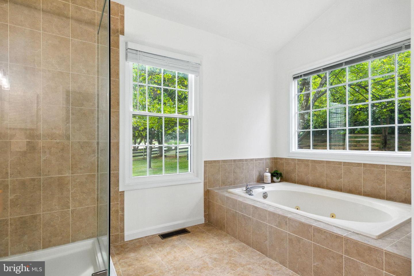 21165 HAYSHIRE CT, ASHBURN, Virginia 20147, 4 Bedrooms Bedrooms, 11 Rooms Rooms,2 BathroomsBathrooms,Residential,For sale,21165 HAYSHIRE CT,VALO2104468 MLS # VALO2104468