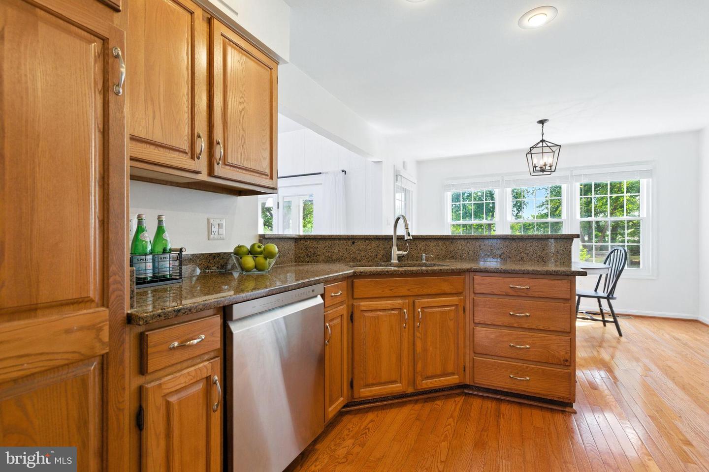 21165 HAYSHIRE CT, ASHBURN, Virginia 20147, 4 Bedrooms Bedrooms, 11 Rooms Rooms,2 BathroomsBathrooms,Residential,For sale,21165 HAYSHIRE CT,VALO2104468 MLS # VALO2104468