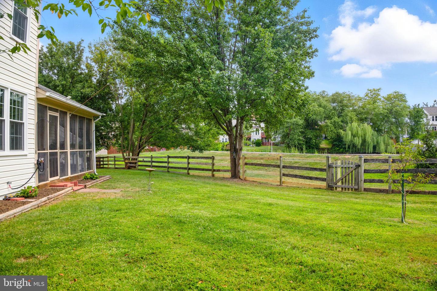 21165 HAYSHIRE CT, ASHBURN, Virginia 20147, 4 Bedrooms Bedrooms, 11 Rooms Rooms,2 BathroomsBathrooms,Residential,For sale,21165 HAYSHIRE CT,VALO2104468 MLS # VALO2104468