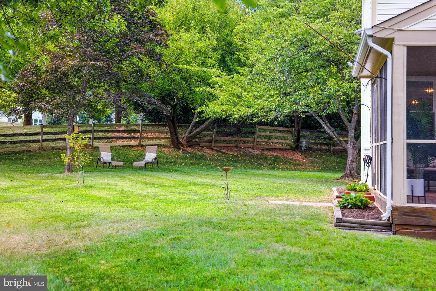 21165 HAYSHIRE CT, ASHBURN, Virginia 20147, 4 Bedrooms Bedrooms, 11 Rooms Rooms,2 BathroomsBathrooms,Residential,For sale,21165 HAYSHIRE CT,VALO2104468 MLS # VALO2104468