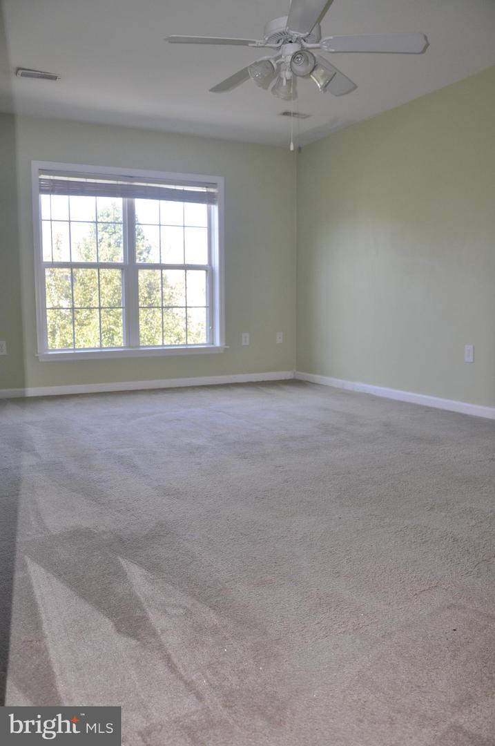 174 OLYMPIC, STAFFORD, Virginia 22554, 5 Bedrooms Bedrooms, ,3 BathroomsBathrooms,Residential,For sale,174 OLYMPIC,VAST2041790 MLS # VAST2041790