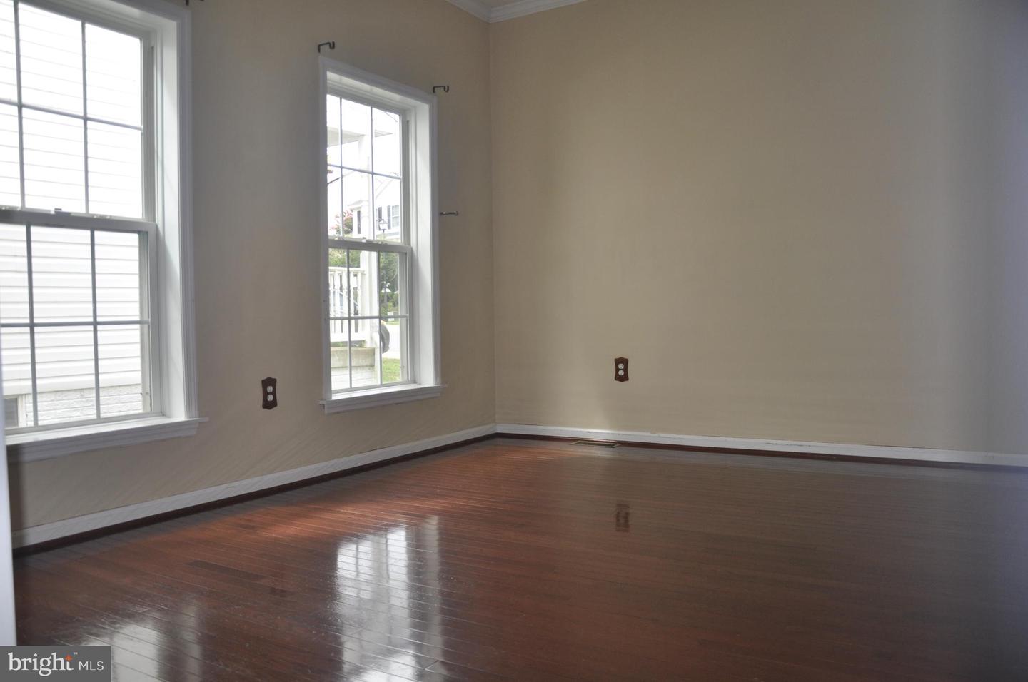 174 OLYMPIC, STAFFORD, Virginia 22554, 5 Bedrooms Bedrooms, ,3 BathroomsBathrooms,Residential,For sale,174 OLYMPIC,VAST2041790 MLS # VAST2041790