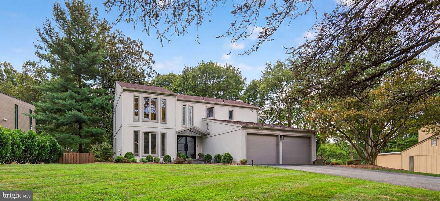 1407 WOLFTRAP RUN RD, VIENNA, Virginia 22182, 4 Bedrooms Bedrooms, ,3 BathroomsBathrooms,Residential,For sale,1407 WOLFTRAP RUN RD,VAFX2261110 MLS # VAFX2261110