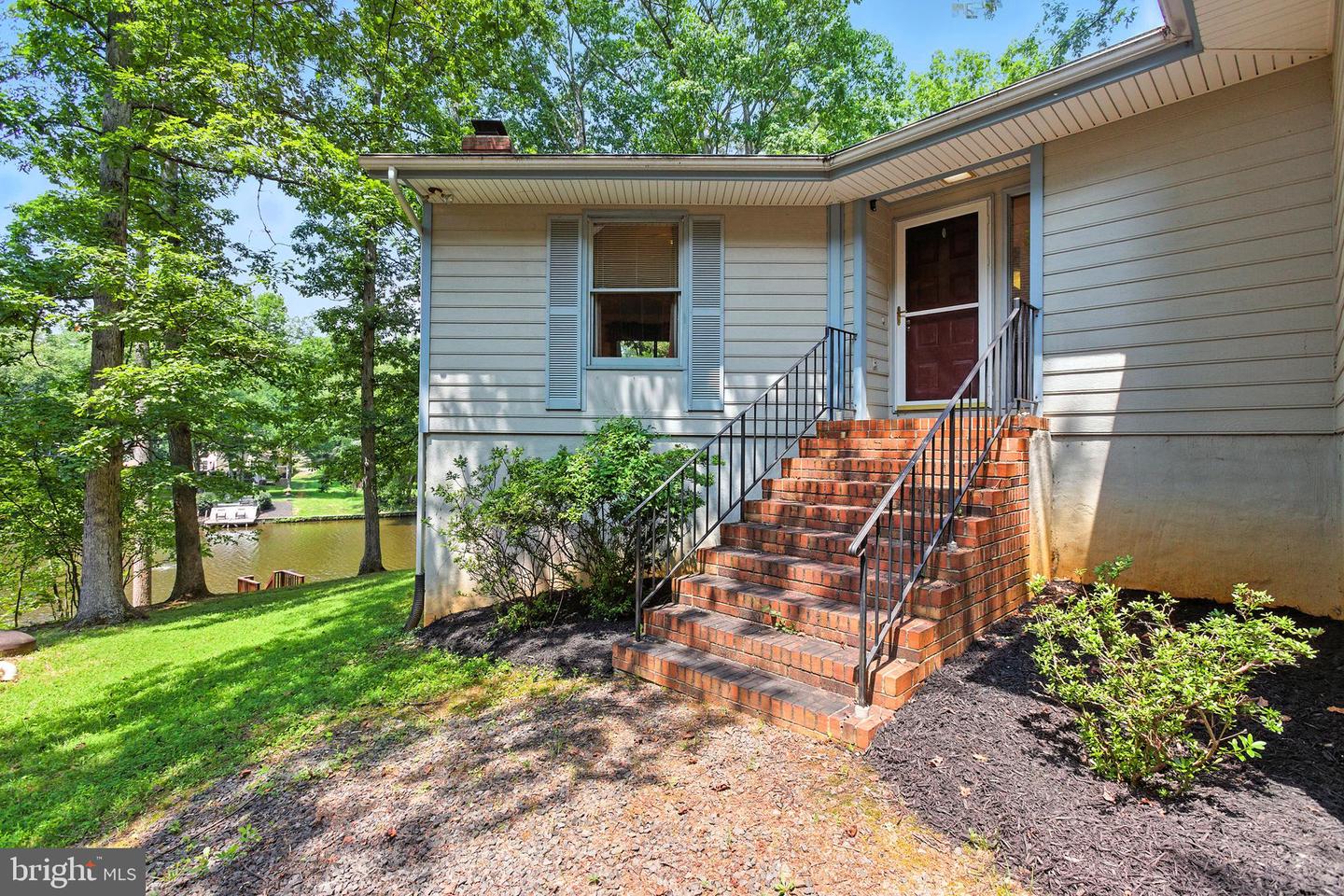 119 LARKSPUR LN, LOCUST GROVE, Virginia 22508, 3 Bedrooms Bedrooms, ,3 BathroomsBathrooms,Residential,For sale,119 LARKSPUR LN,VAOR2010482 MLS # VAOR2010482
