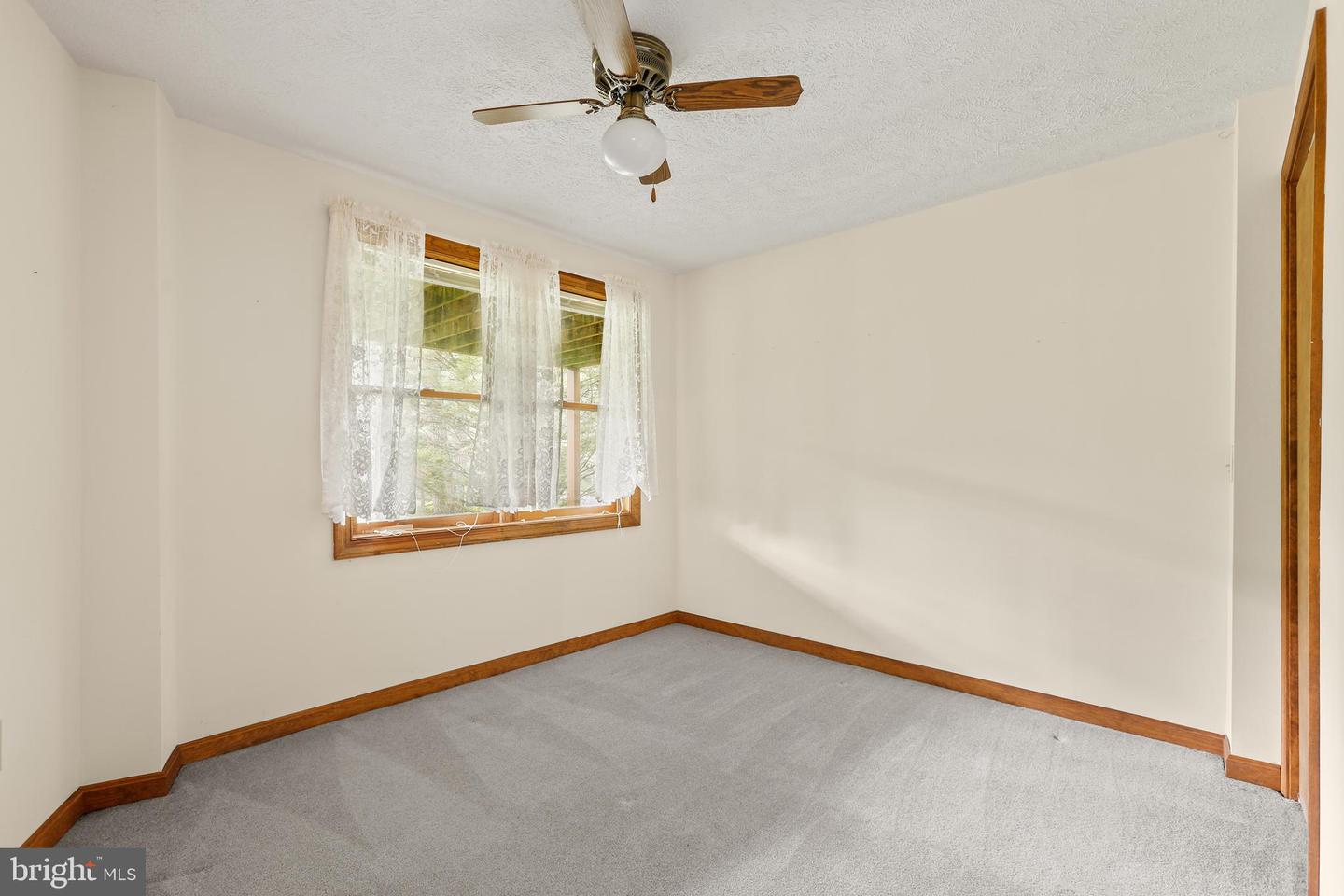 119 LARKSPUR LN, LOCUST GROVE, Virginia 22508, 3 Bedrooms Bedrooms, ,3 BathroomsBathrooms,Residential,For sale,119 LARKSPUR LN,VAOR2010482 MLS # VAOR2010482