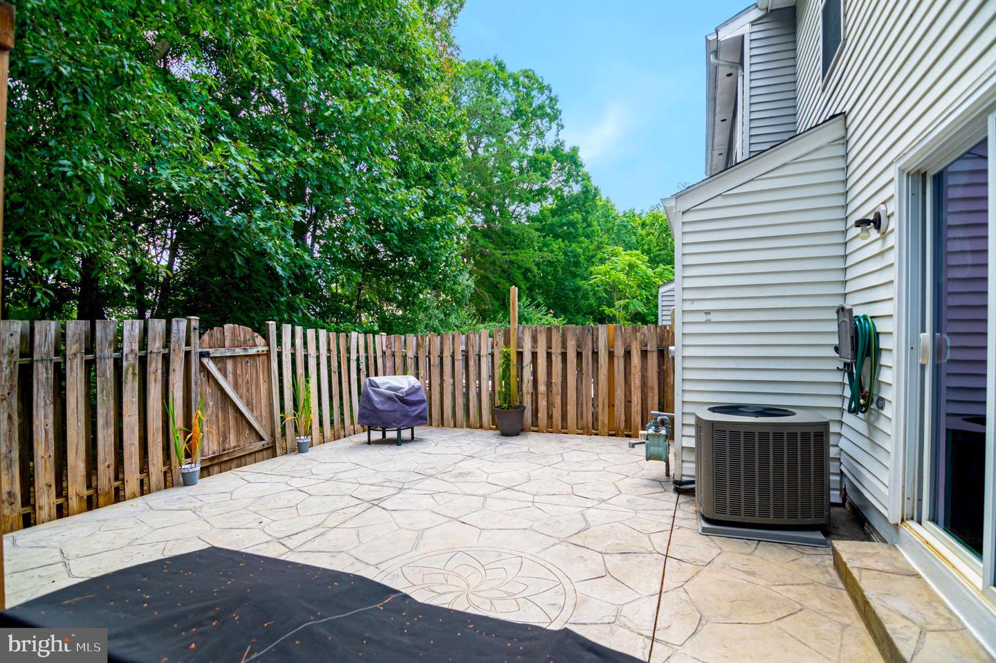 15041 CATALPA CT, WOODBRIDGE, Virginia 22193, 3 Bedrooms Bedrooms, 6 Rooms Rooms,2 BathroomsBathrooms,Residential,For sale,15041 CATALPA CT,VAPW2101450 MLS # VAPW2101450