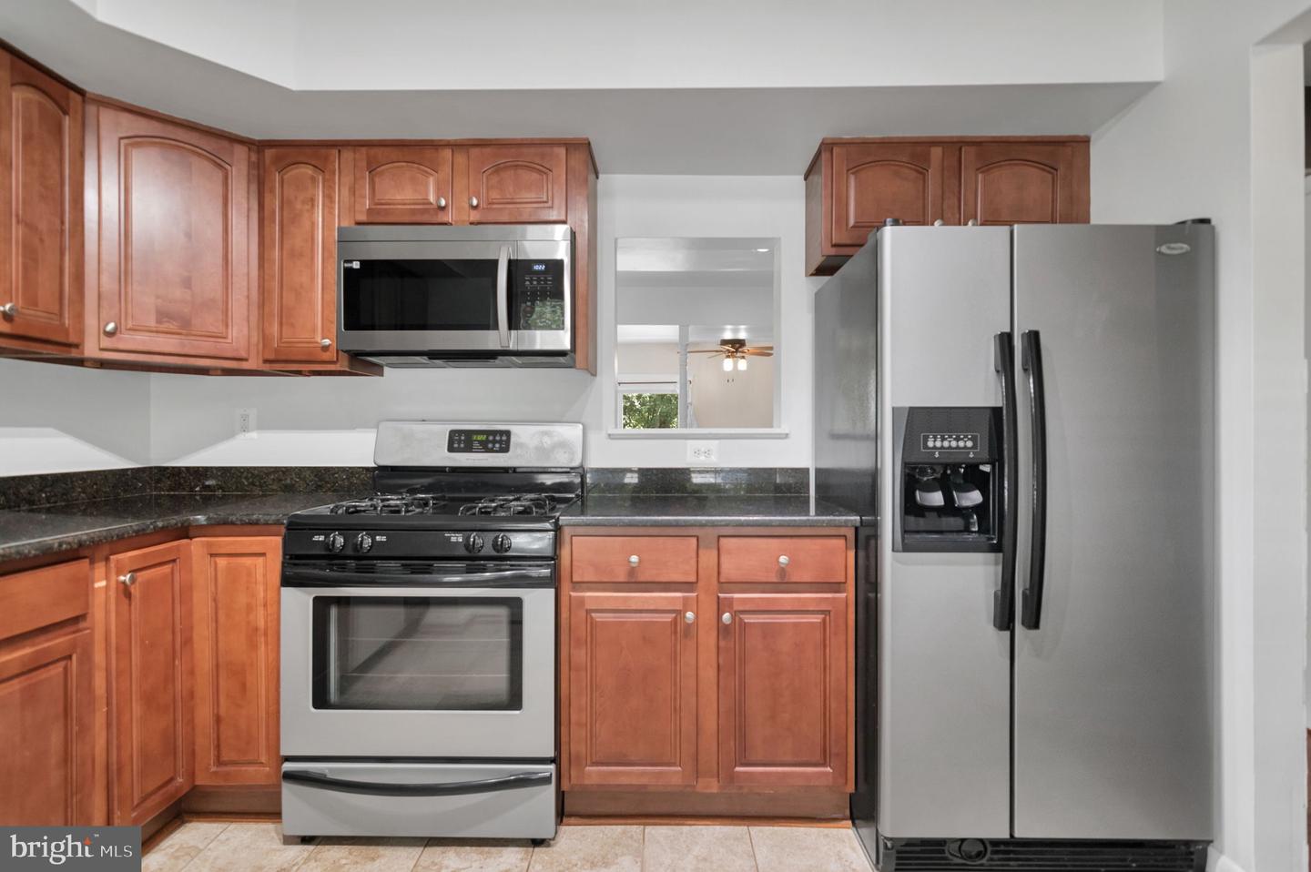 15041 CATALPA CT, WOODBRIDGE, Virginia 22193, 3 Bedrooms Bedrooms, 6 Rooms Rooms,2 BathroomsBathrooms,Residential,For sale,15041 CATALPA CT,VAPW2101450 MLS # VAPW2101450